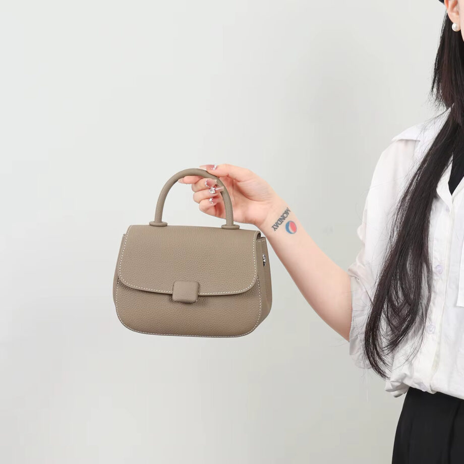 Women’s Genuine Leather Handbag with Shoulder Strap – Small Daily Use Bag